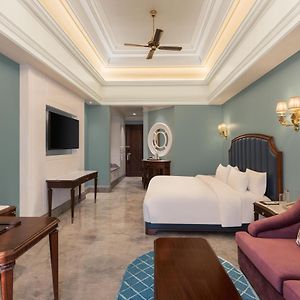 Premier Room